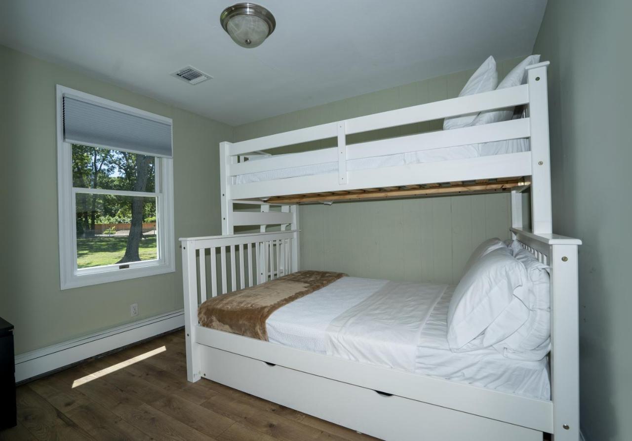 Hamptons Vacation Inn Hampton Bays Extérieur photo
