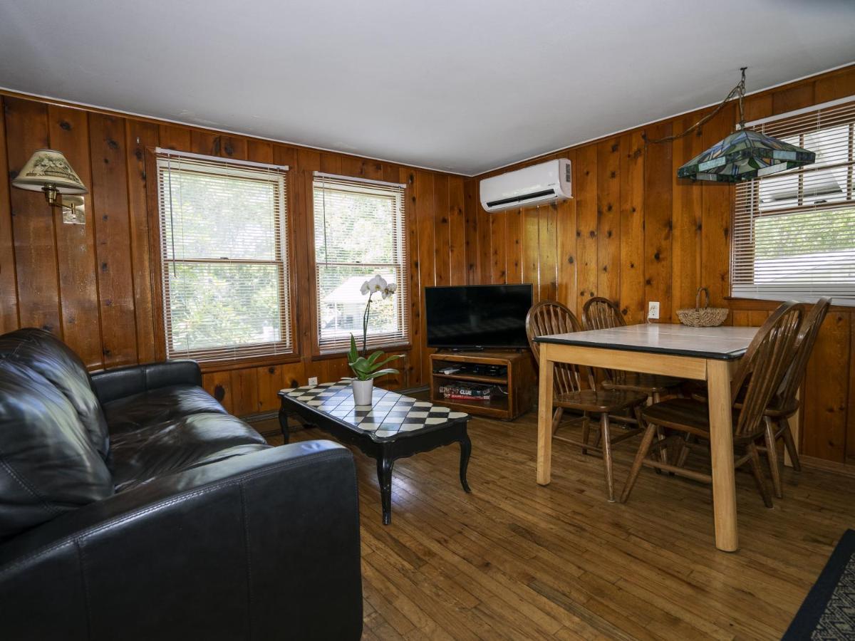 Hamptons Vacation Inn Hampton Bays Extérieur photo