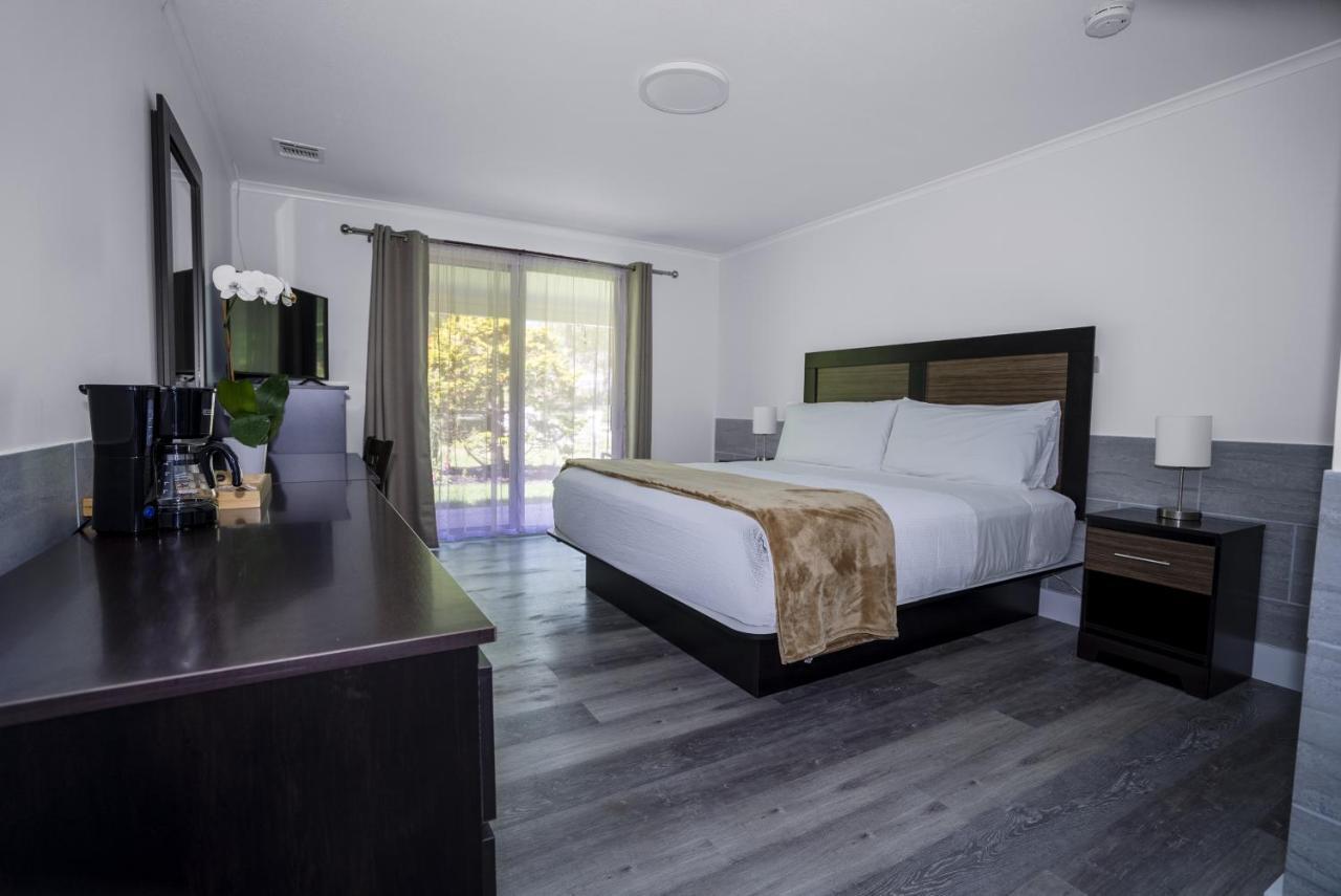 Hamptons Vacation Inn Hampton Bays Extérieur photo