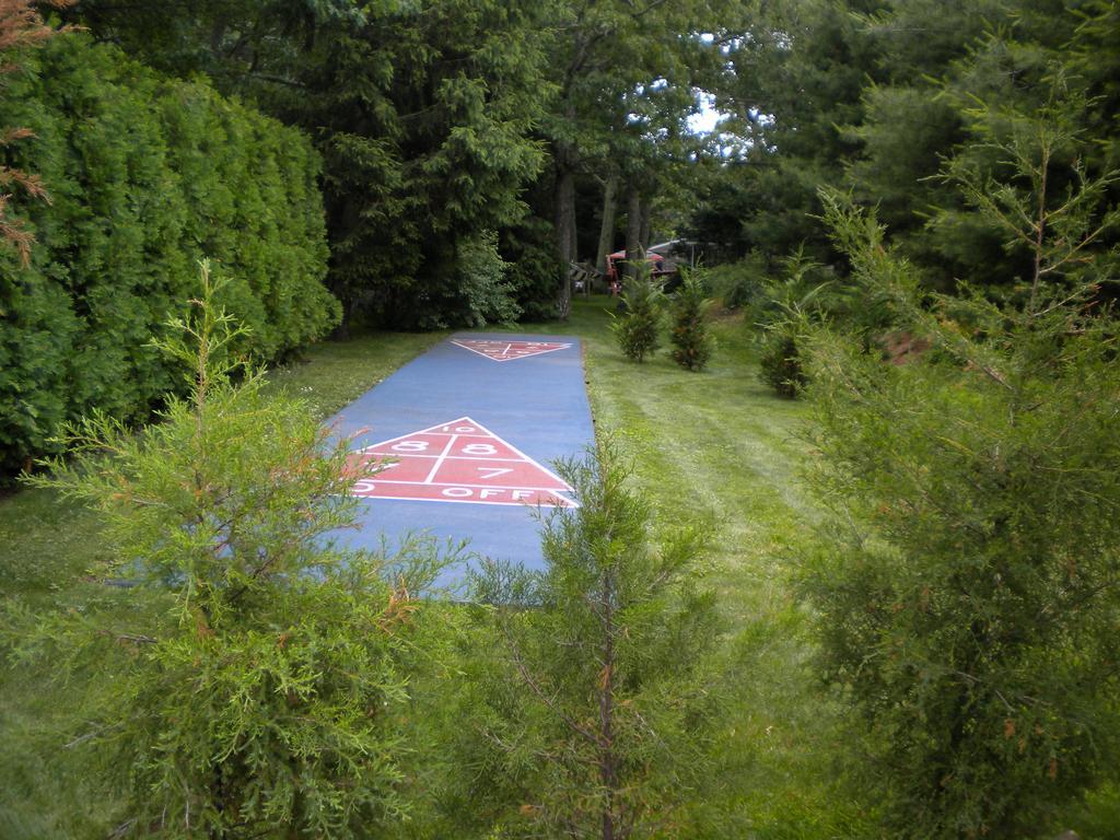Hamptons Vacation Inn Hampton Bays Extérieur photo