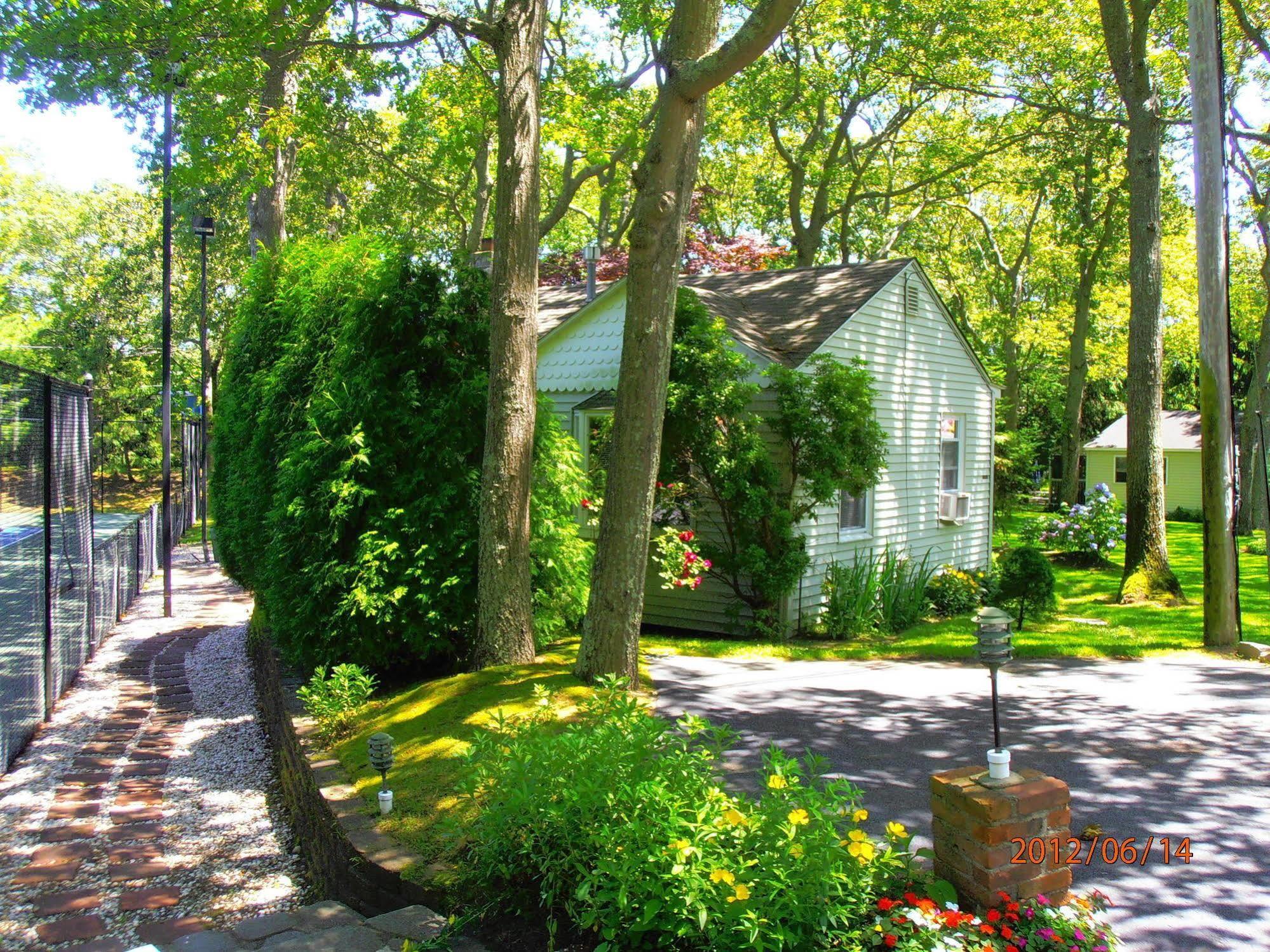 Hamptons Vacation Inn Hampton Bays Extérieur photo