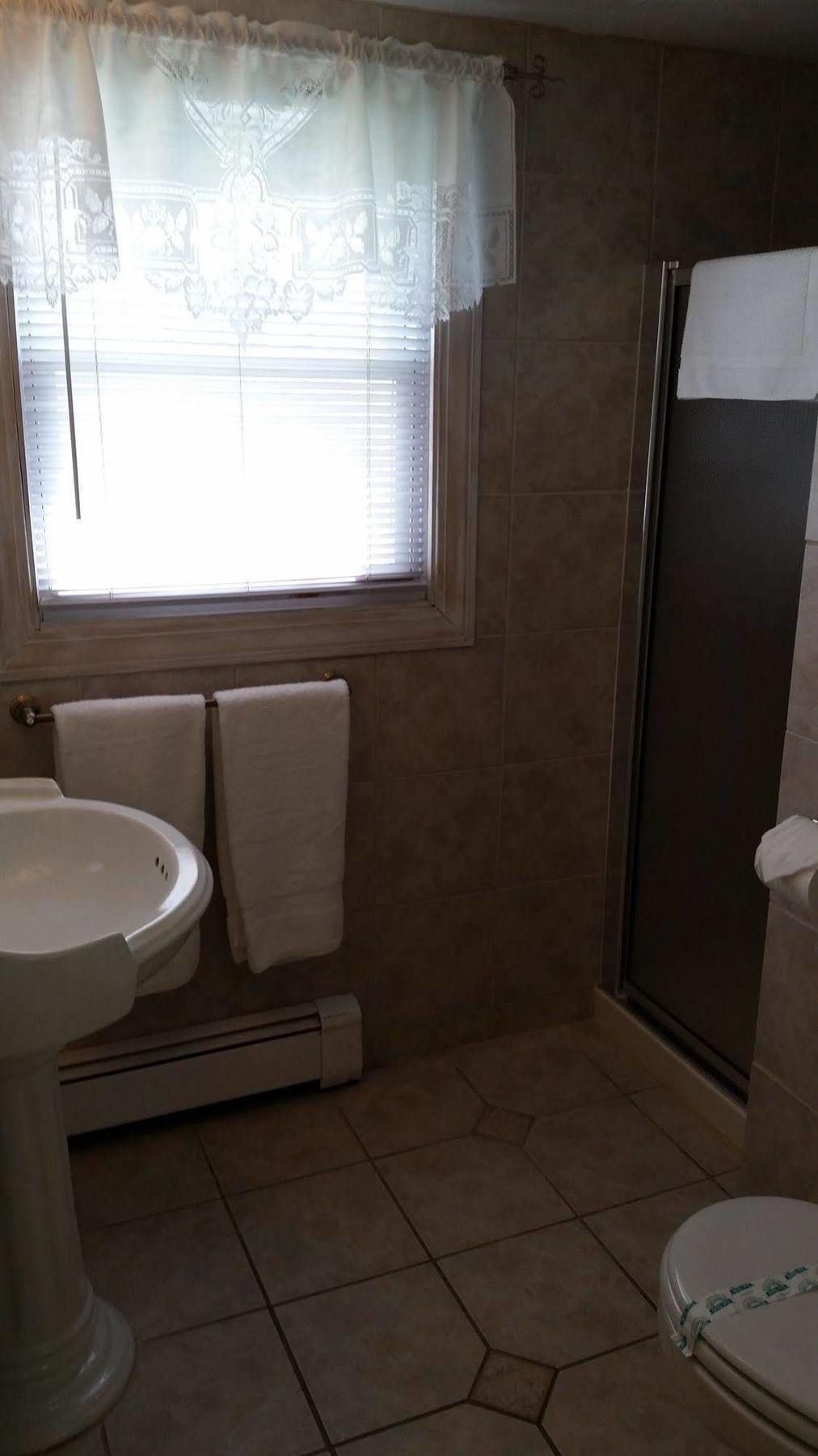 Hamptons Vacation Inn Hampton Bays Extérieur photo